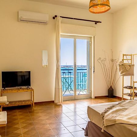 Mari Sea Home Giardini Naxos Exteriér fotografie