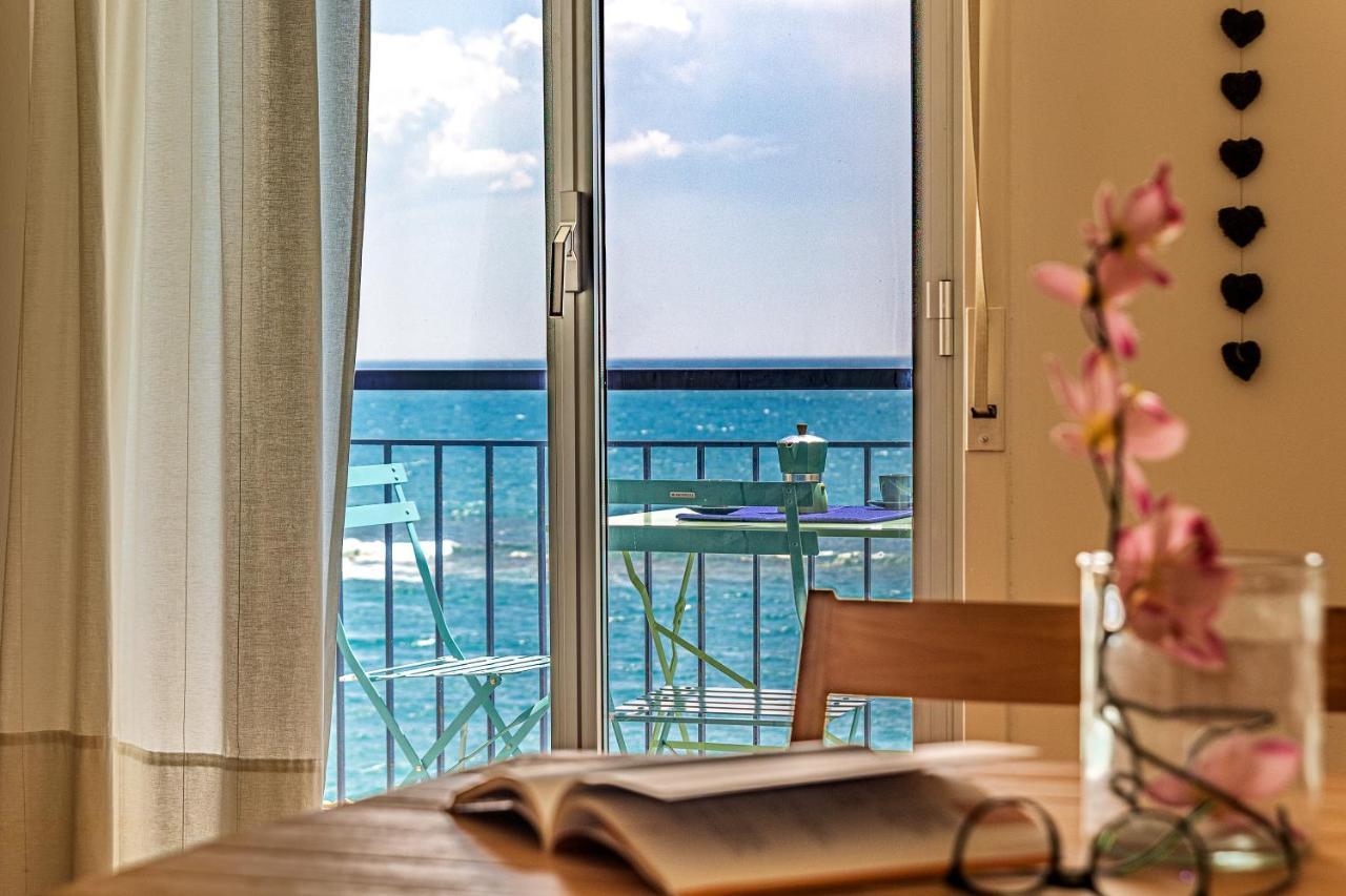 Mari Sea Home Giardini Naxos Exteriér fotografie