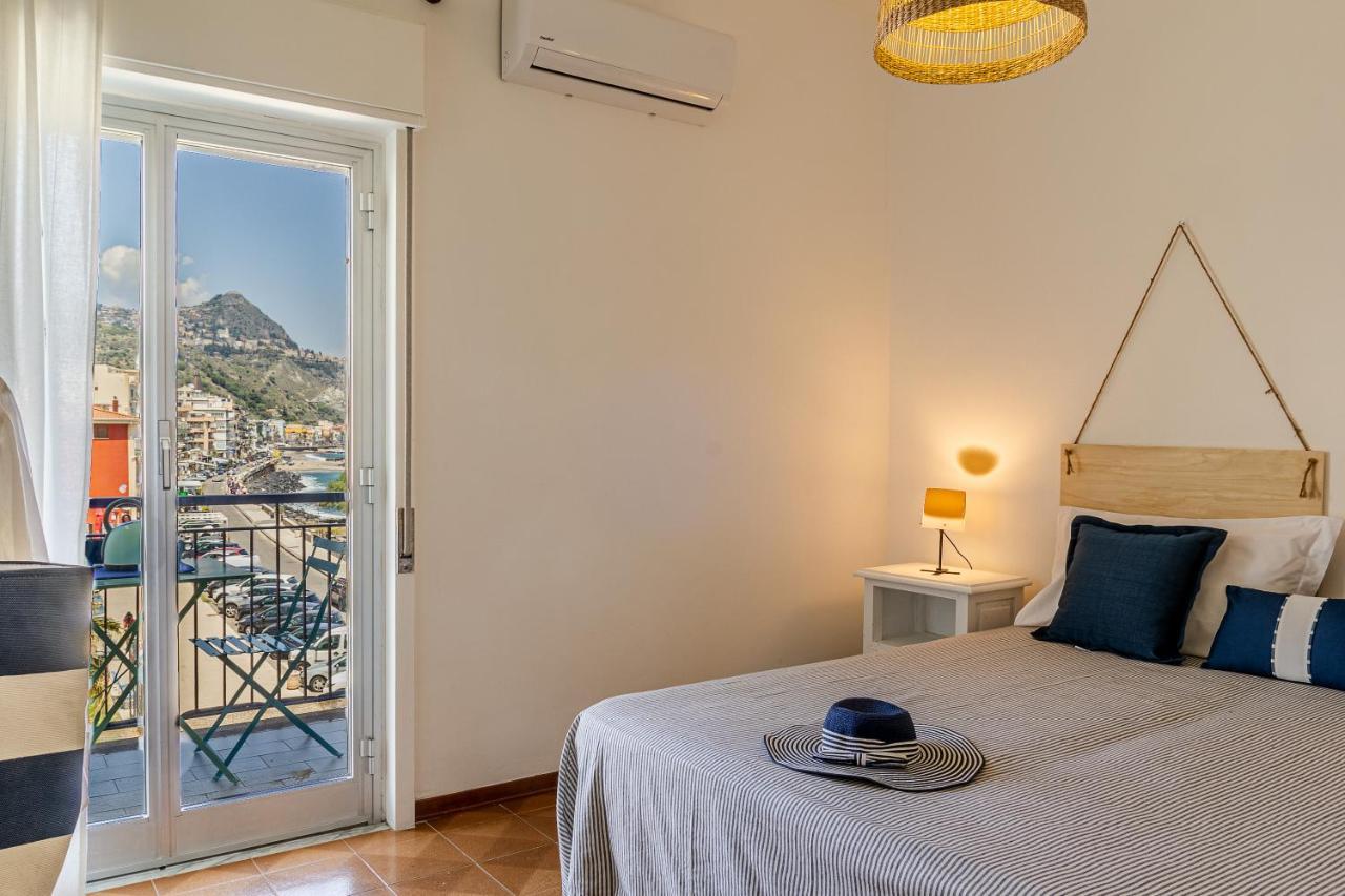 Mari Sea Home Giardini Naxos Exteriér fotografie