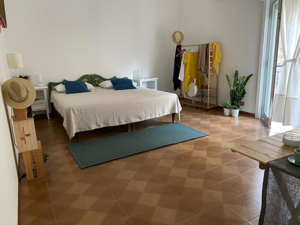 Mari Sea Home Giardini Naxos Exteriér fotografie
